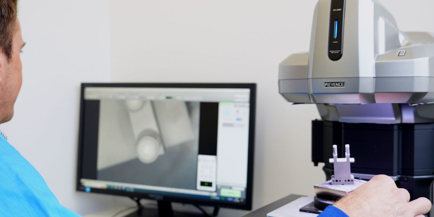 DSC08083 Prüfgerät 1400