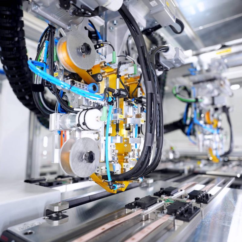 bÜGELLÖTEN bÜGELLÖTEN